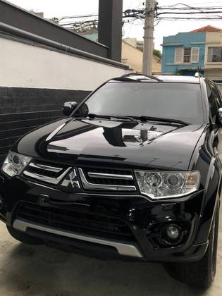 MITSUBISHI PAJERO DAKAR 3.5 HPE 7 LUGARES 4X4 V6 24V FLEX 4P AUTOMÁTICO MITSUBISHI PAJERO DAKAR 3.5 HPE 7 LUGARES 4X4 V6 24V FLEX 4P AUTOMÁTICO